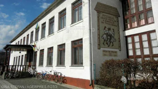 Școală românească din Ucraina Școală românească din Ucraina
